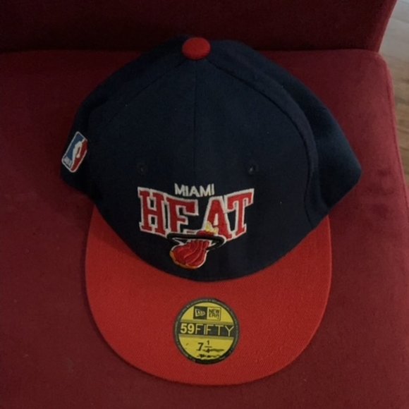 Miami Heat NBA New Era 59Fifty 7 1/4 Snap Back Hat Blue/Red - Picture 2 of 8